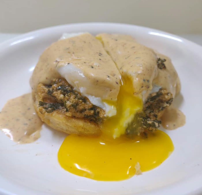 Home-cooked eggs benedict